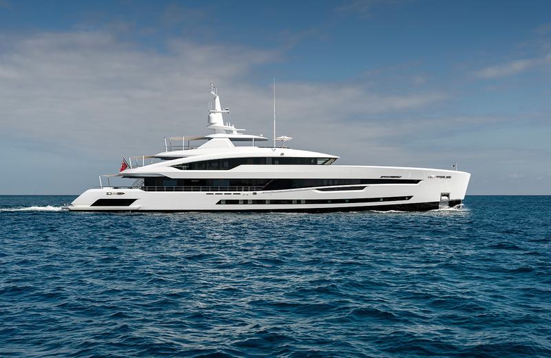 Santosha - Heesen official image