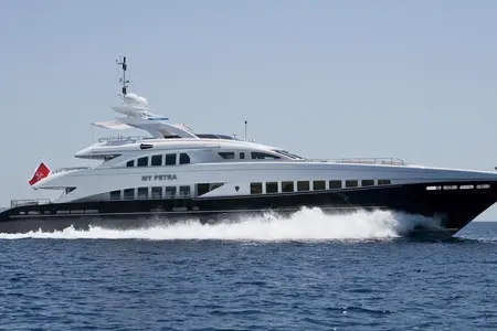 MY Petra - Heesen official image