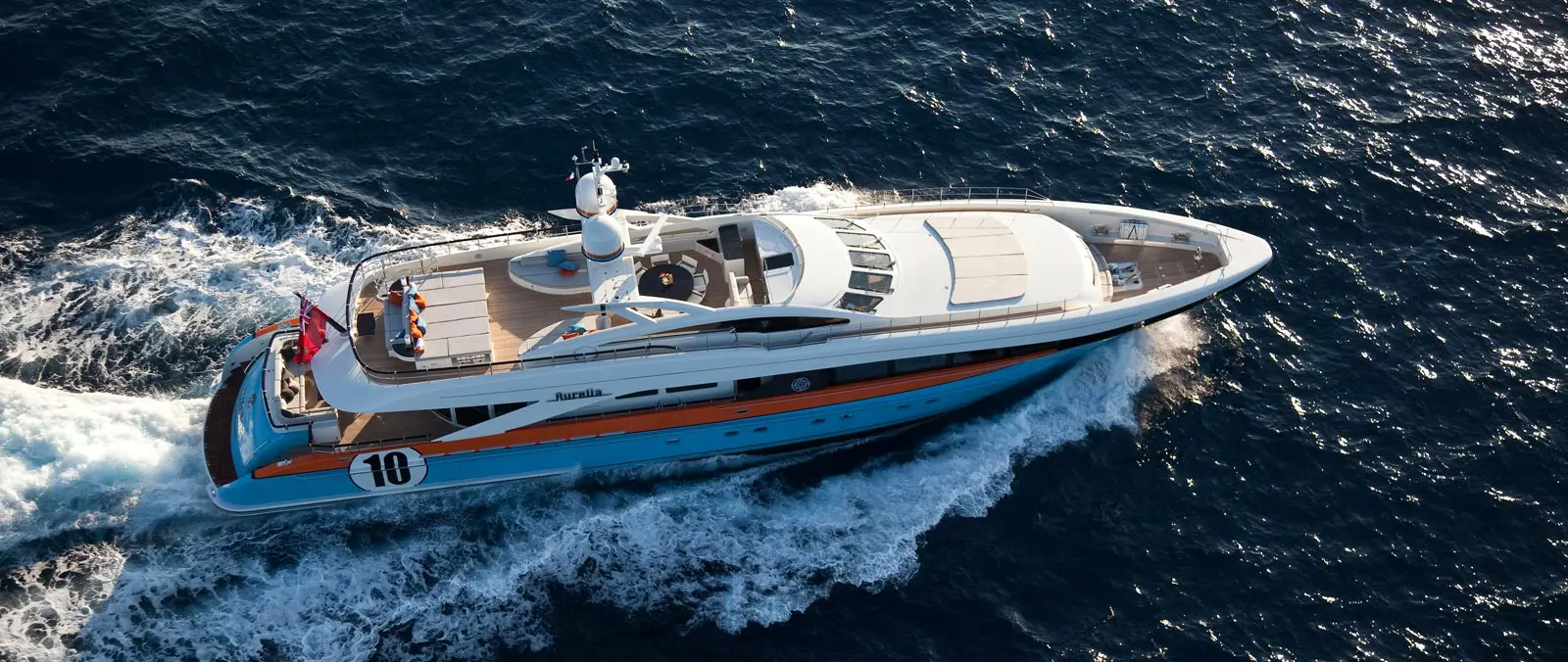 Aurelia - Heesen official image