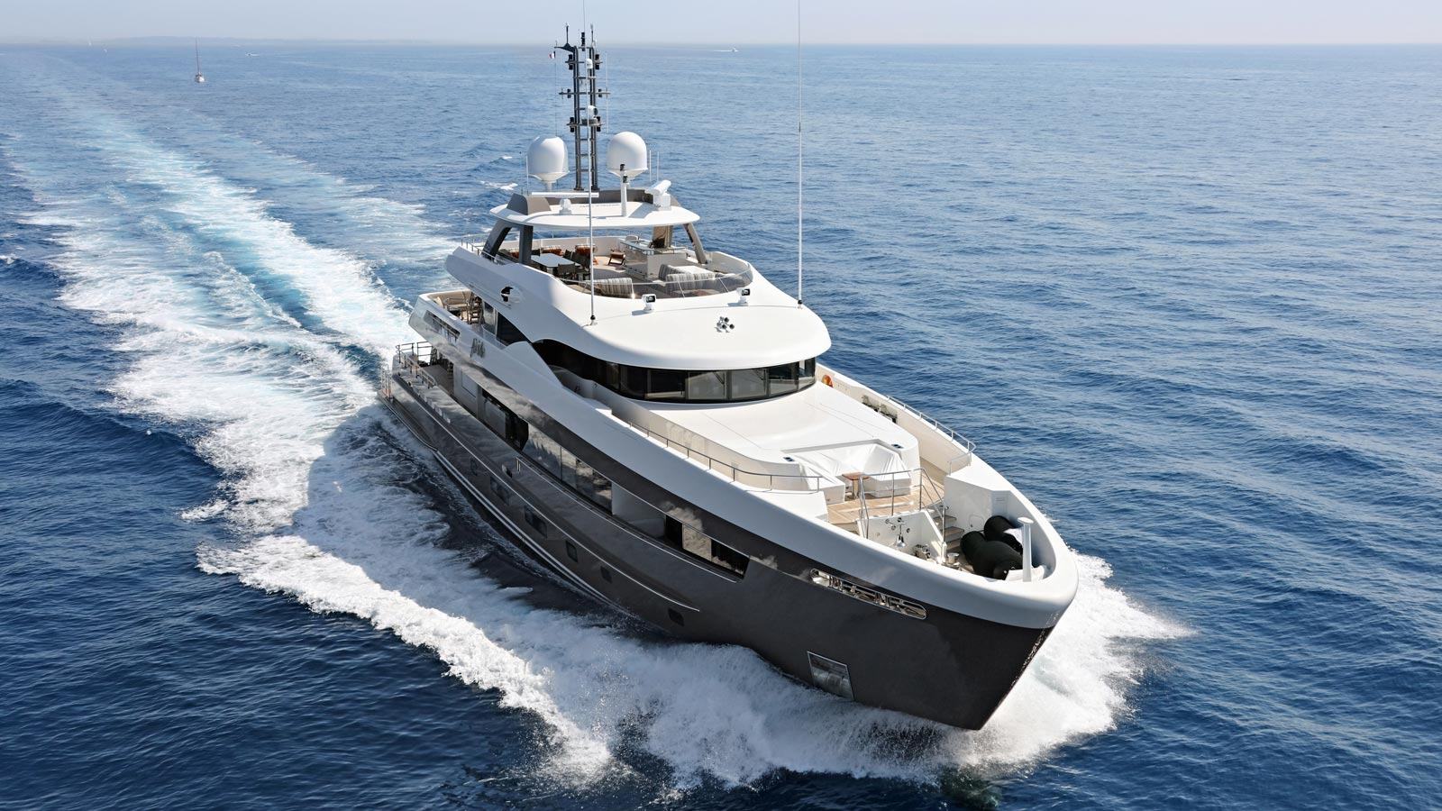 Alive - Heesen official image