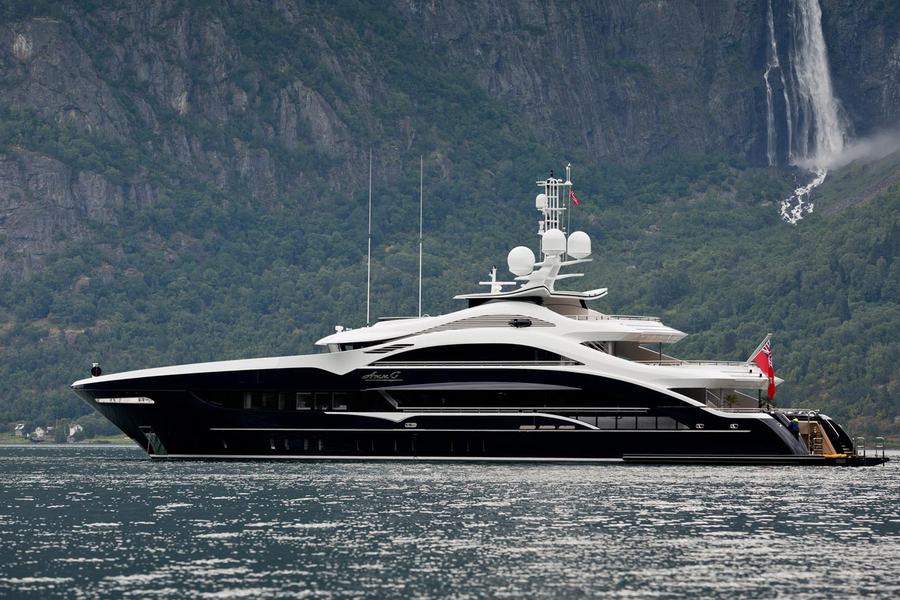 Ann G - Heesen official image