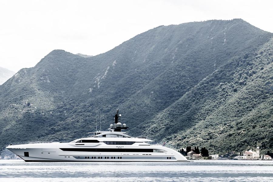 Galactica Super Nova - Heesen official image