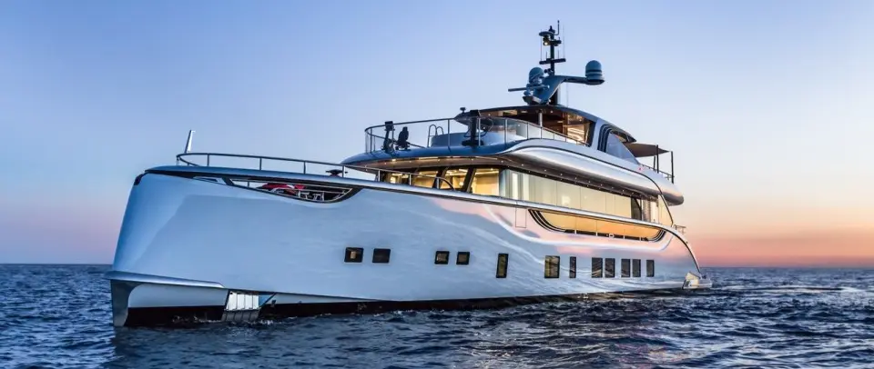 JETSETTER 38.6m Dynamiq - Eastwind Yachts official image