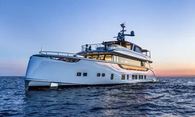 JETSETTER 38.6m Dynamiq - Eastwind Yachts official image