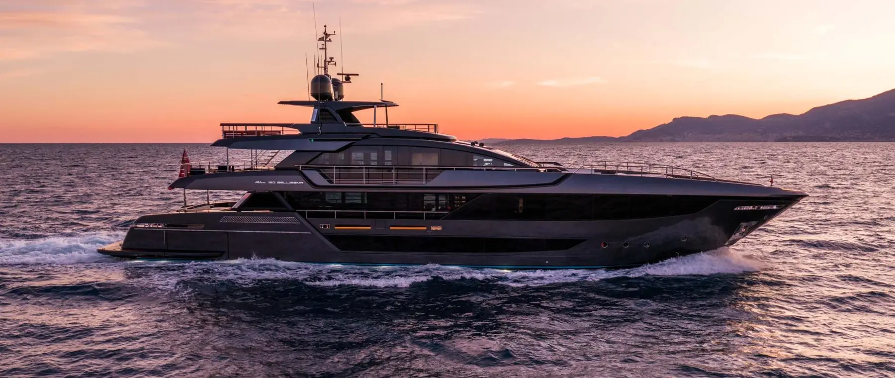 LADY FIRST 40m Riva - Camper & Nicholsons official image