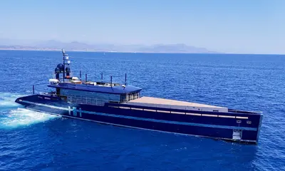44m BLADE II Sold in Smart Yachts In-House Brokerage Deal — source image