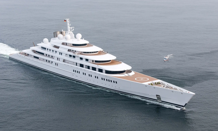 Azzam by Lurssen