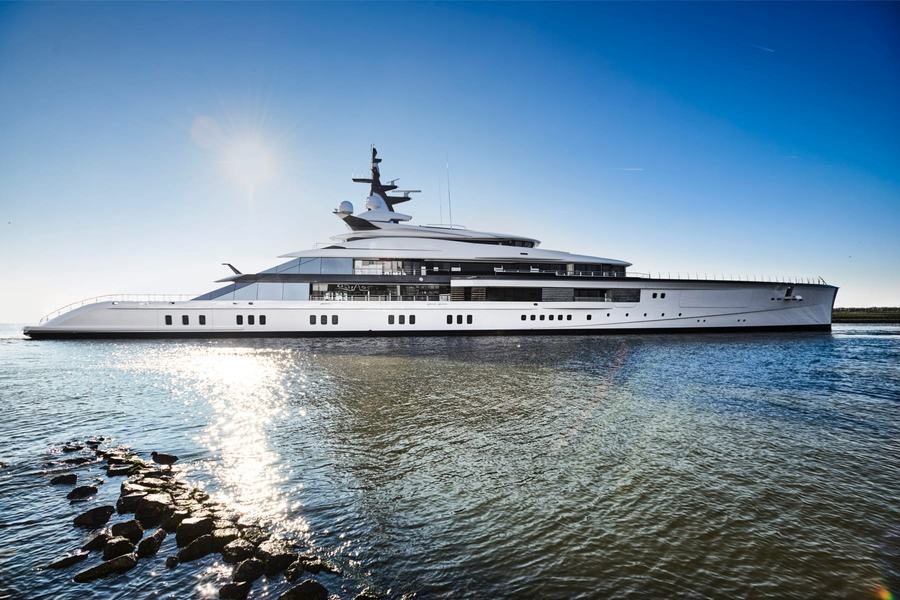 Bravo Eugenia by Oceanco