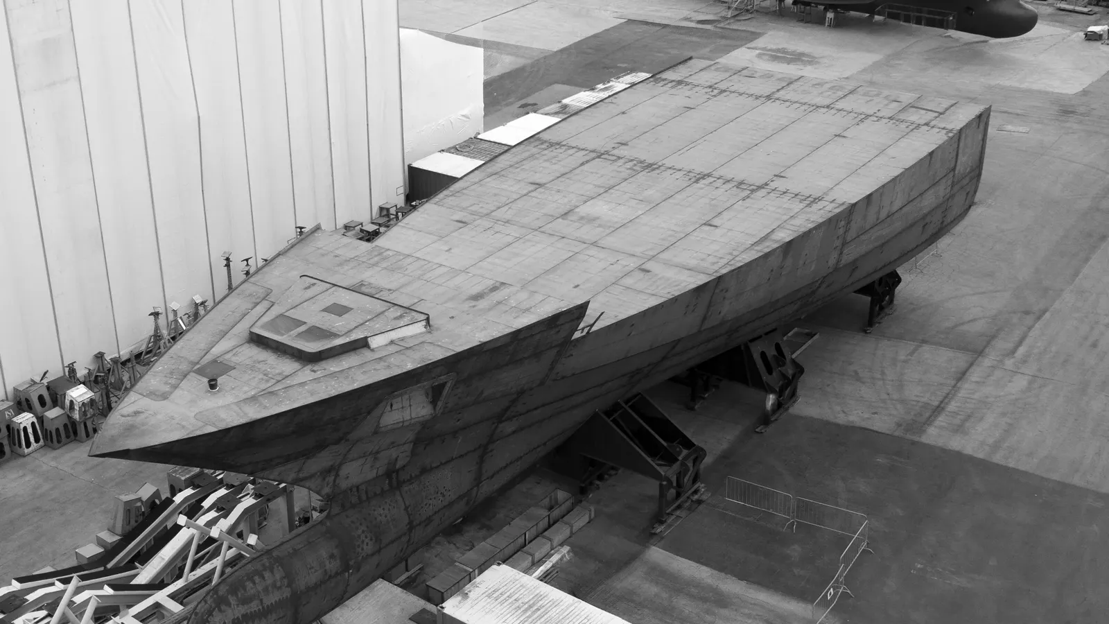 NEW ISA CONTINENTAL 80m  CONSTRUCTION OF THE HULL HAS BEGUN ON SPECULATION