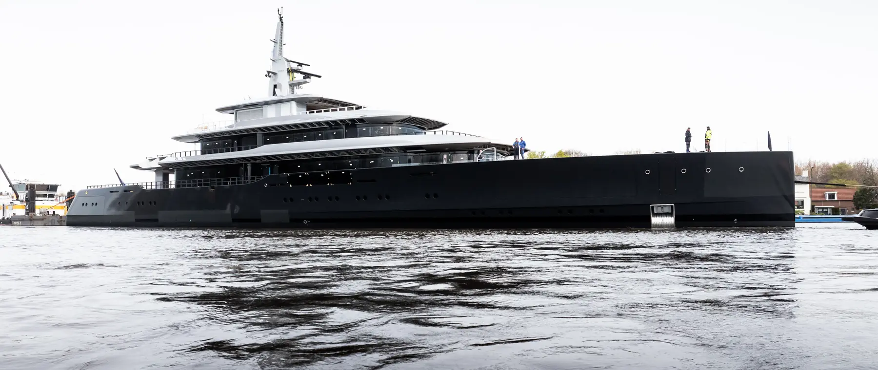 Feadship 826 launch