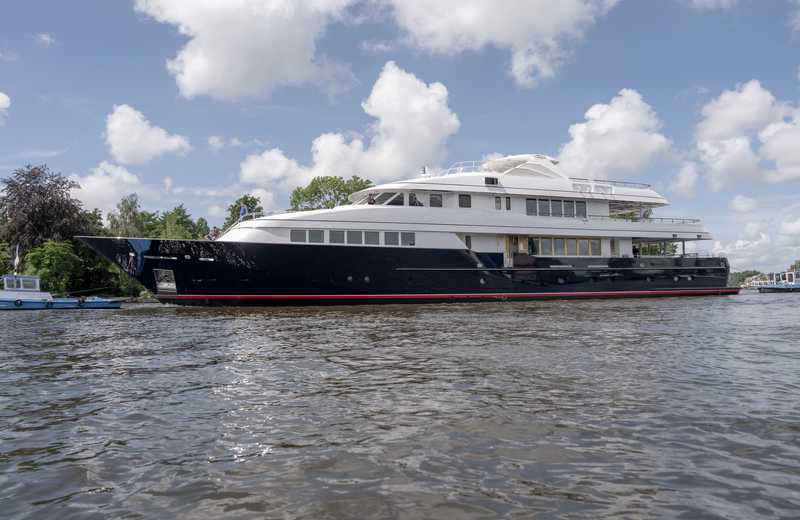 Halcyon Refit 2026 @ copyright Feadship - 3