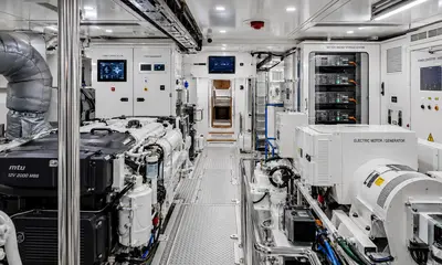 Hybrid Propulsion superyacht engine room