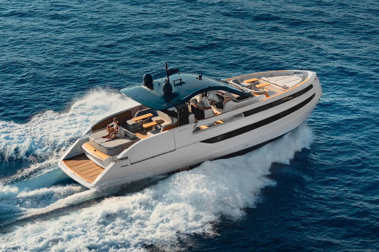 Invictus TT550