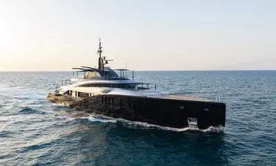 MY SEA RAIDER X - ISA Yachts
