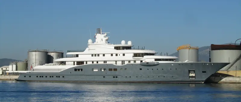 Motor Yacht Radiant refueling No1 East, Gibraltar 2012 June 13