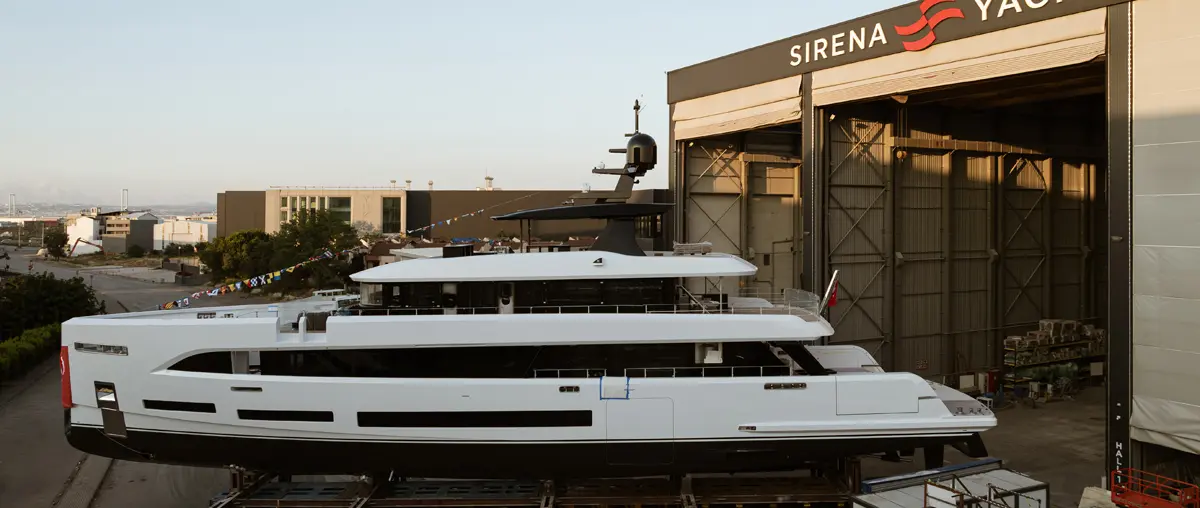 SIRENA SUPERYACHTS CELEBRATES LAUNCH OF FLAGSHIP 42M AHEAD