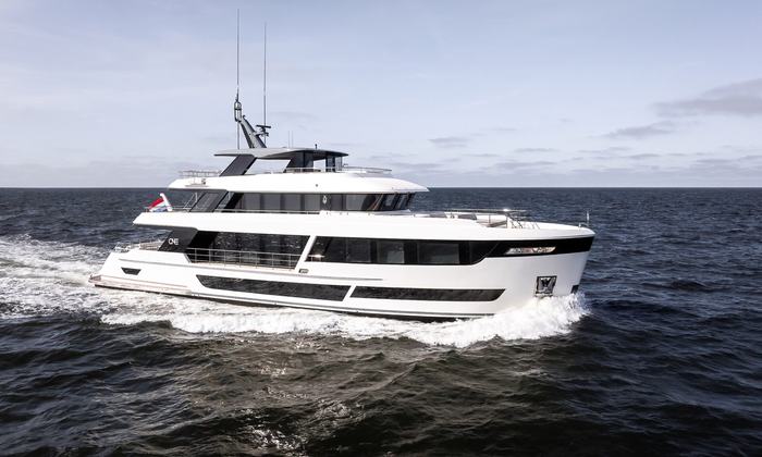 Van der Valk Shipyard MY ONE renamed Maravi