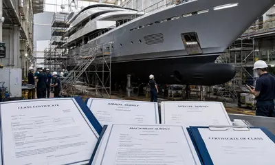 Yacht in Class