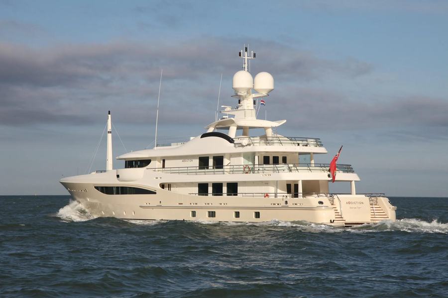 ADDICTION - Damen Yachting official image