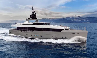 TREMENDA by Admiral Yachts