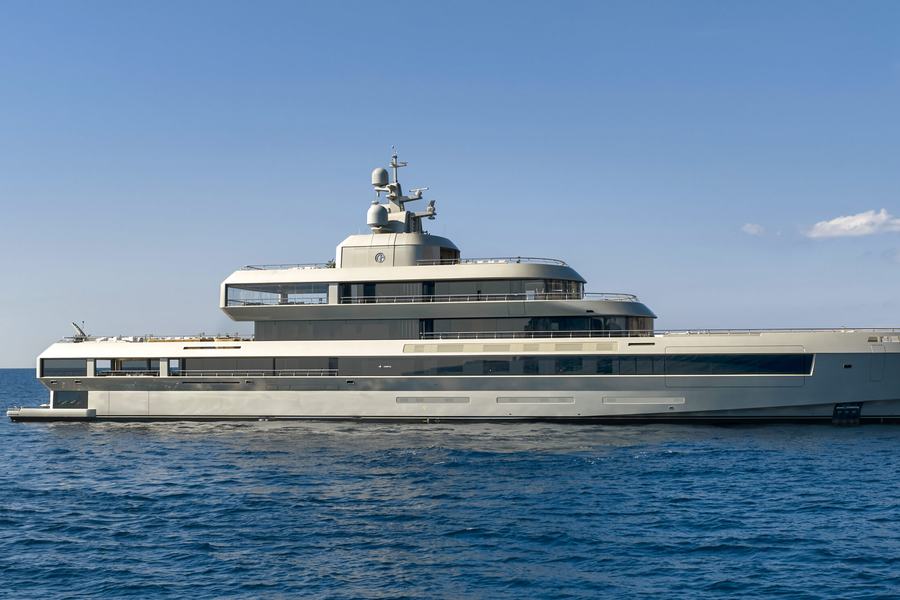 NO RUSH by Admiral Yachts