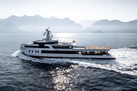 AFTER YOU - Damen Yachting official image