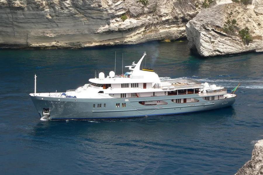 ALTAIR III - Damen Yachting official image