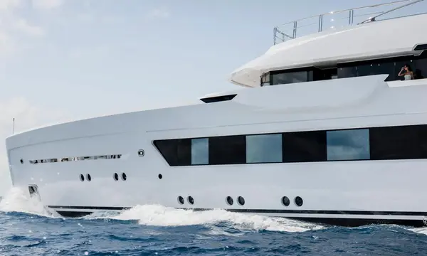 Amels 60 ENTOURAGE finalist at the ISS 2024 Awards press image