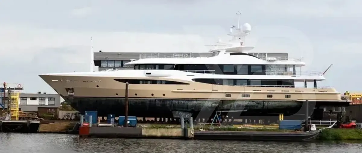 55m Amels Amigos Arrives at Royal Balk Shipyard for Major Refit — source image
