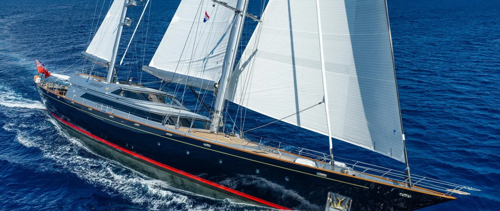 Edmiston Confirms Sale of 47m Perini Navi ANDROMEDA LA DEA — source image