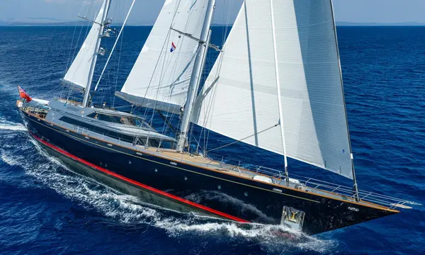Edmiston Confirms Sale of 47m Perini Navi ANDROMEDA LA DEA — source image