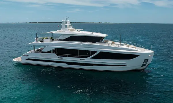 27.6m Horizon AQUA LIFE Sold Through Ocean Independence — source image