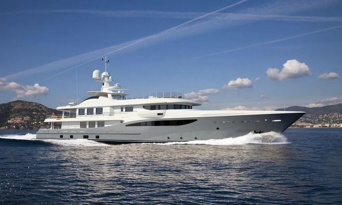 ASTRA - Damen Yachting official image