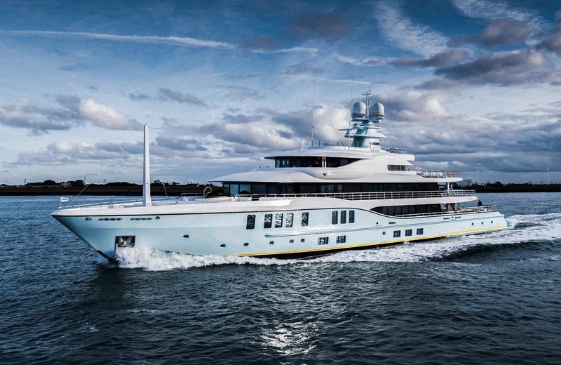 AVANTI - Damen Yachting official image