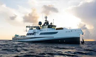 Axis - Damen Yachting official image