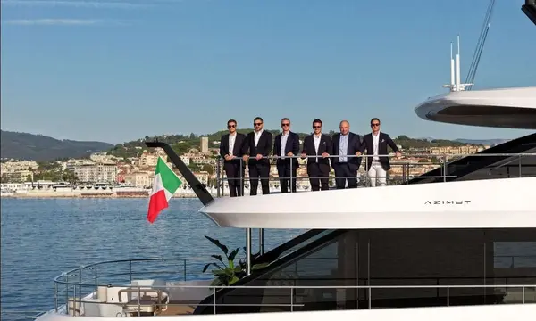 Azimut and Assets Group Maldives partnership - Azimut Yachts press image