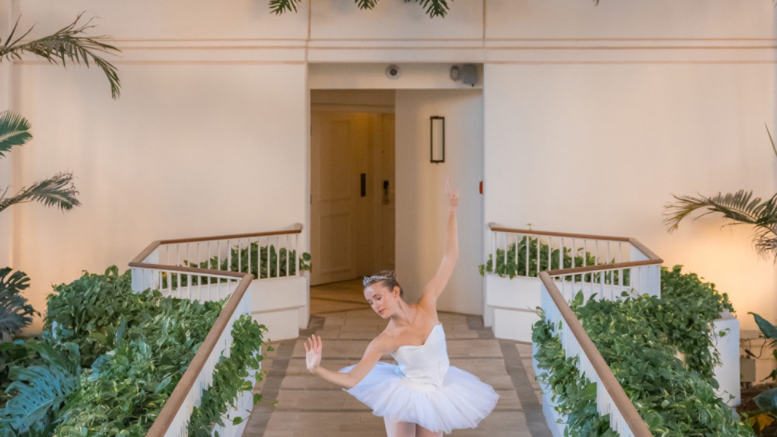 Ballet Hawaii Brings a Special Performance to Oahu's Ko Olina Coast — official source image