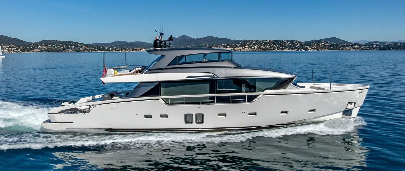 27m Sanlorenzo BELLE DE NUIT Listed for €4.4m — source image