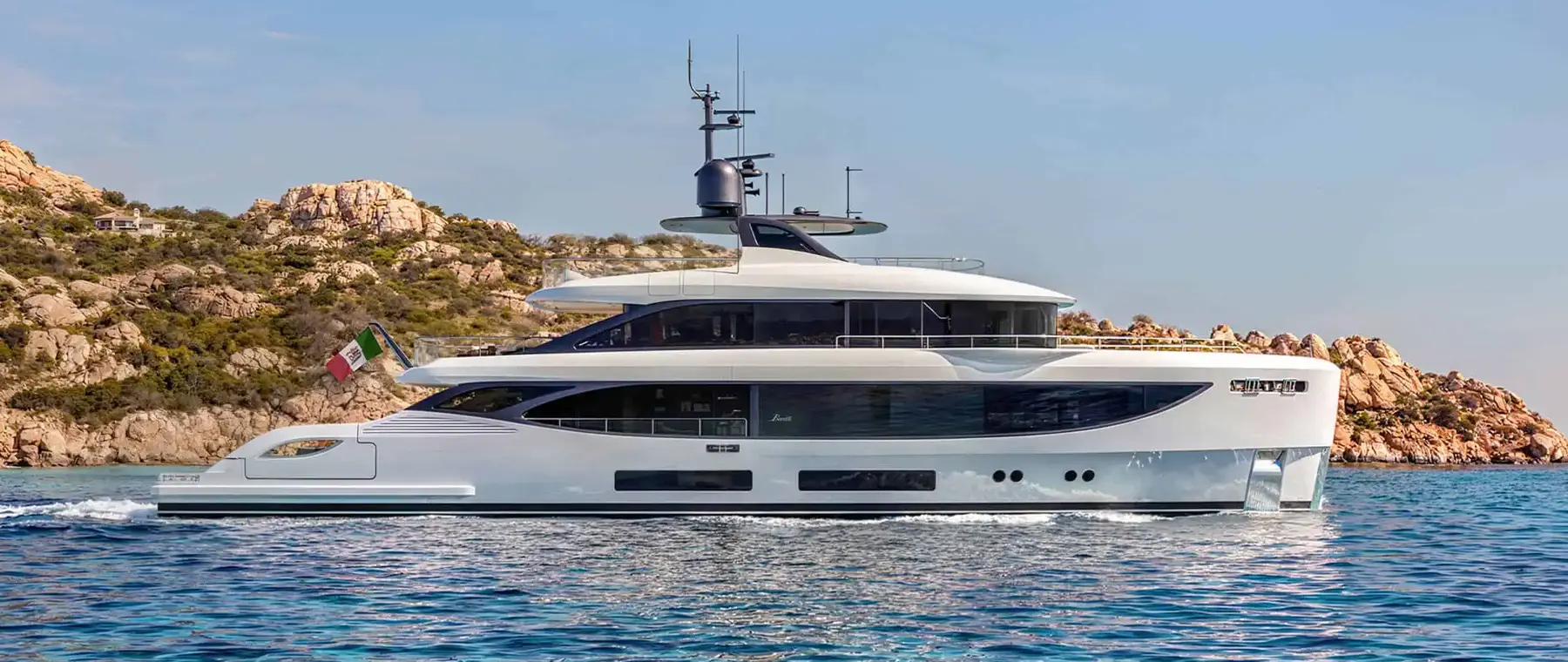 Benetti Oasis 36M — official concept image
