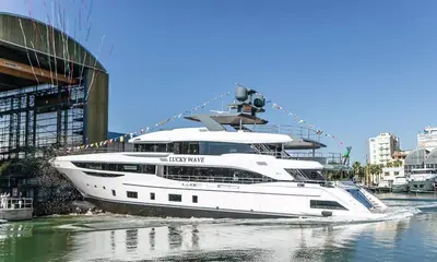 BENETTI REVIVES TRADITION WITH THE SPECTACULAR "SLIPWAY LAUNCH" OF LUCKY WAVE, THE THIRD DIAMOND 44M | Benetti news image