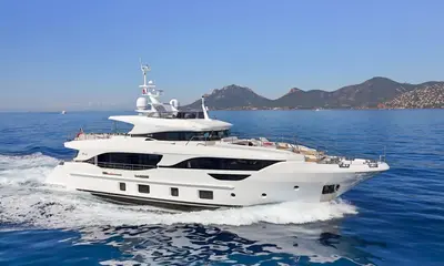 29m Benetti Delfino 95 From 2020 Offered for Sale in Cannes — source image