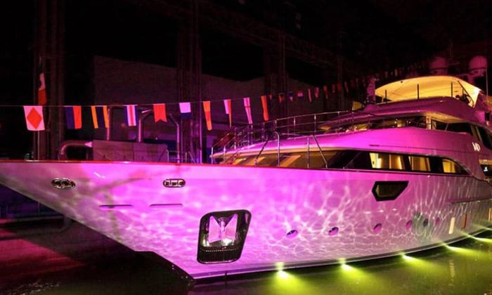 Benetti CRYSTAL 140 M/Y MR-D us premiere at yachts miami beach show 2016 | Benetti news image
