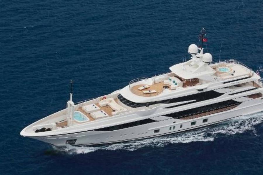 Benetti FB801 M/Y VICA: fiberglass weds aluminum for complete comfort and flexibility | Benetti news image