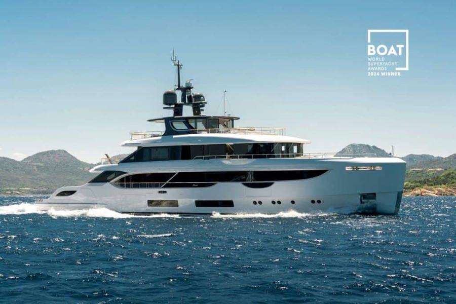Benetti Oasis 40M Wins at World Superyacht Awards 2024 | M/Y Oreos Awarded | Benetti news image