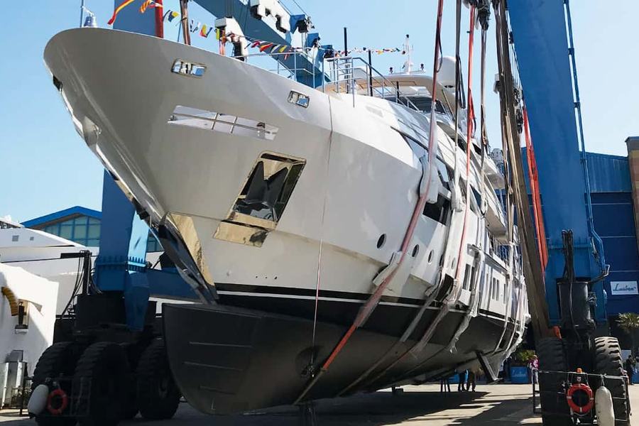 Benetti successfully launches M/Y IRONMAN, the sixth fast 140’ model | Benetti news image