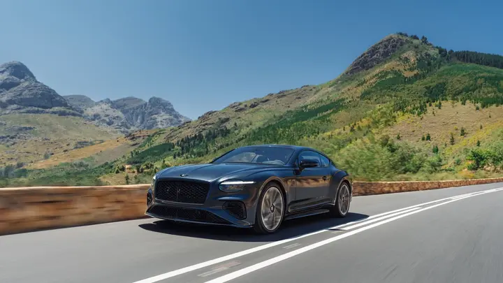 Bentley Continental GT S and GTC S Add 680 PS Hybrid Performance — official source image