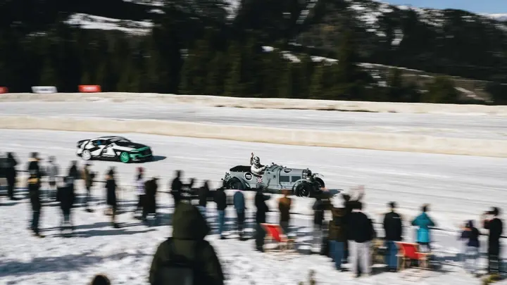 Bentley Takes Supersports and Speed Six onto the Ice in Montana — official source image