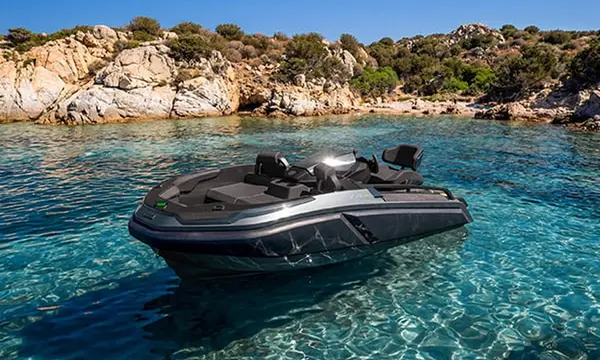 Besnati Details 330hp HURLO 325 Tender for Yacht Garages — source image