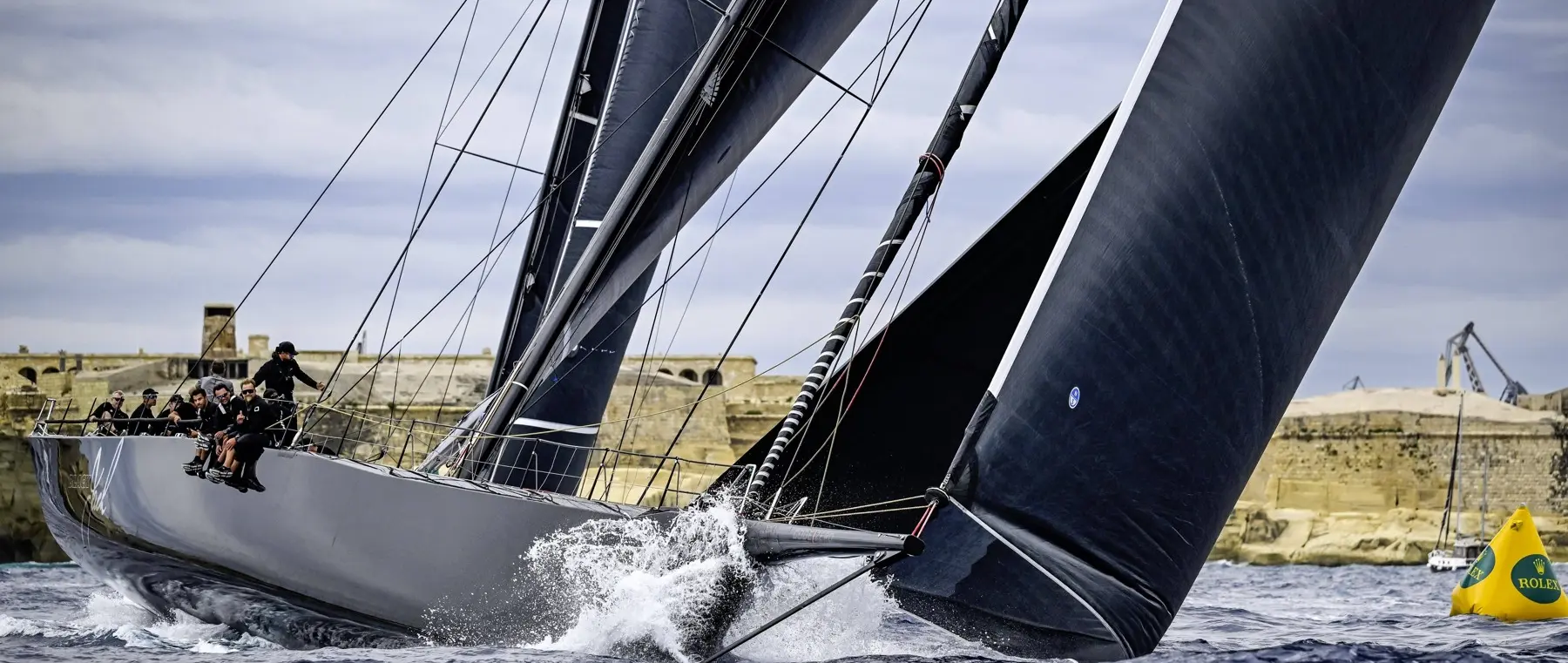 30m BLACK JACK Leads 22-Maxi Rolex Middle Sea Race Fleet — source image