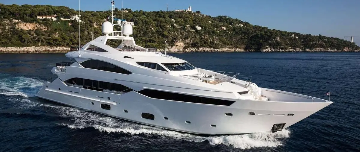 40m Sunseeker SEA RAIDER V Listed by Burgess for $9.75m — source image